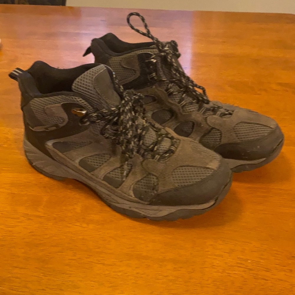 Khombu Tyler k-guard hiking Boots 8